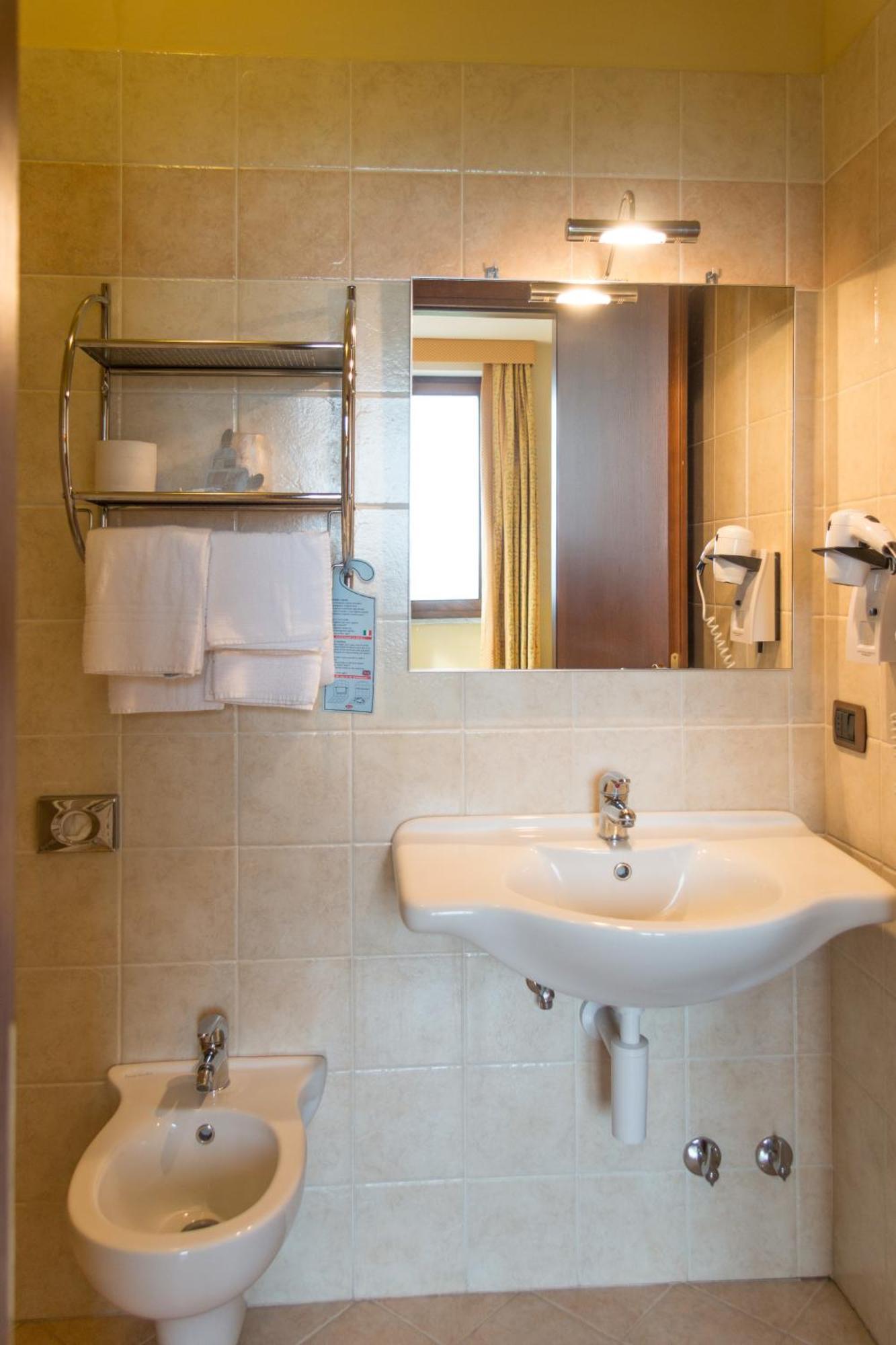 Belvedere Hotel 3*